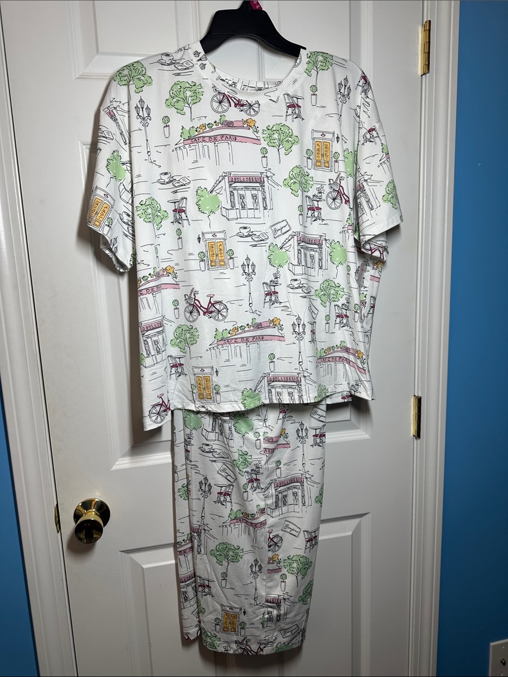 NWT Joyspun Women's White City-Print Pajama Set w/Green & Pink Accents Sz 2X